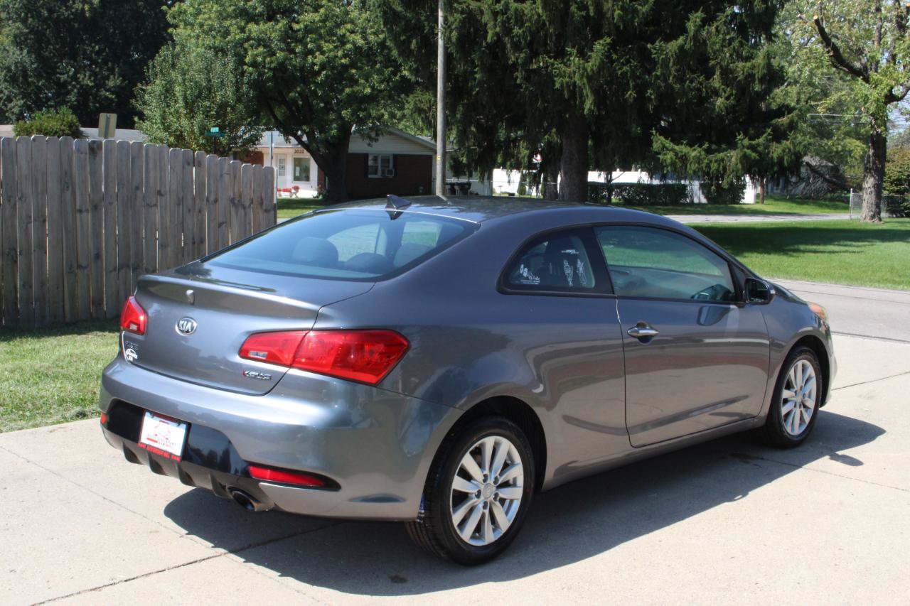 Used 2014 Kia Forte Koup EX FWD image 9