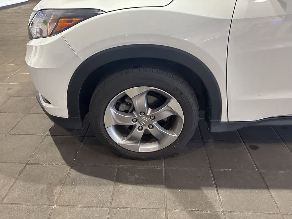 Used 2017 Honda HR-V LX image 17