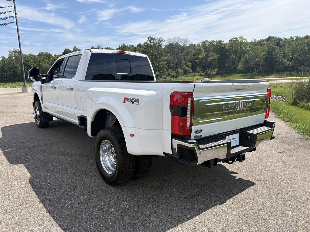 New 2026 Ford F350 King Ranch w/ Chrome Package AWD/4WD image 3