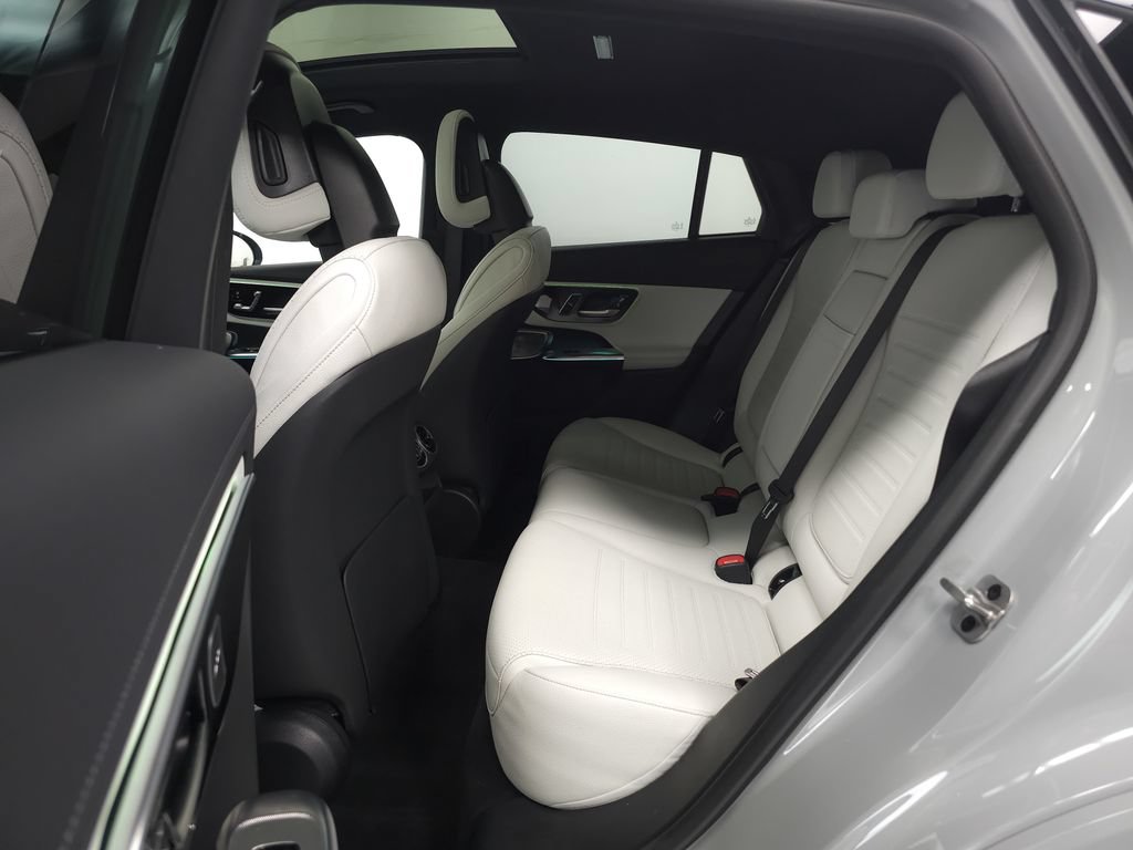 Certified 2026 Mercedes-Benz GLC 300 4MATIC image 27