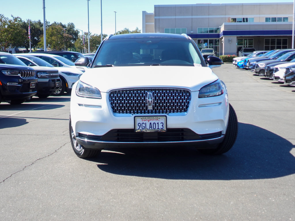 Used 2022 Lincoln Corsair Reserve w/ Elements Package AWD/4WD image 2