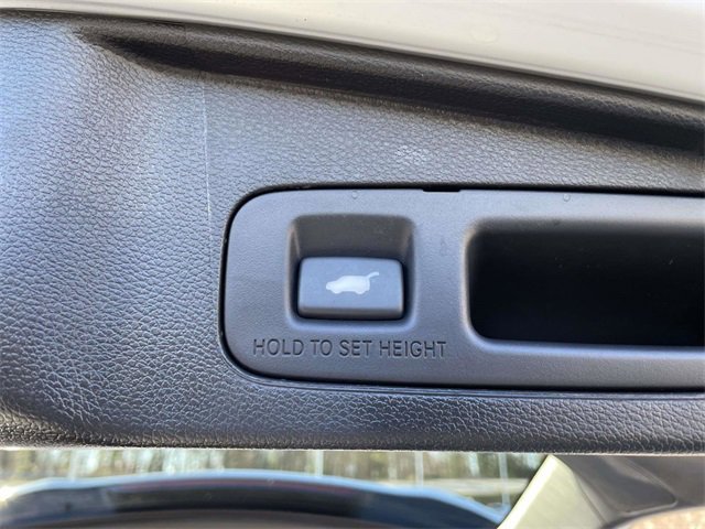 Used 2022 Honda CR-V Touring image 14