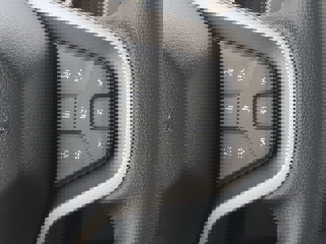 New 2026 Ford Bronco Outer Banks image 24