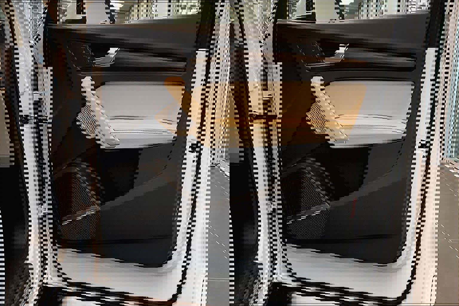 Certified 2025 Audi Q5 2.0T Premium Plus w/ Premium Plus Package image 22