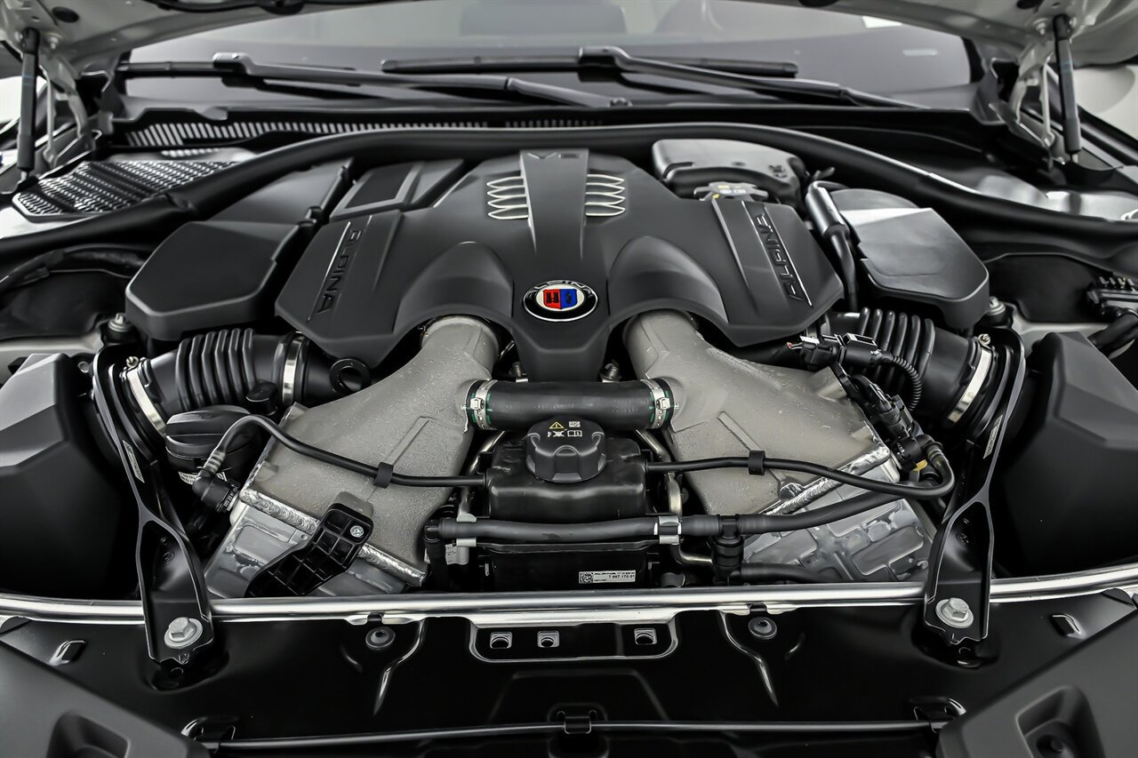 Used 2025 BMW ALPINA B8 xDrive Gran Coupe AWD/4WD image 12