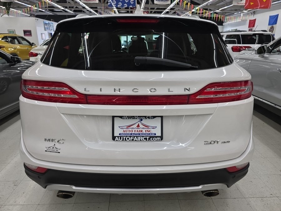 Used 2017 Lincoln MKC Select w/ Select Plus Package AWD/4WD image 5