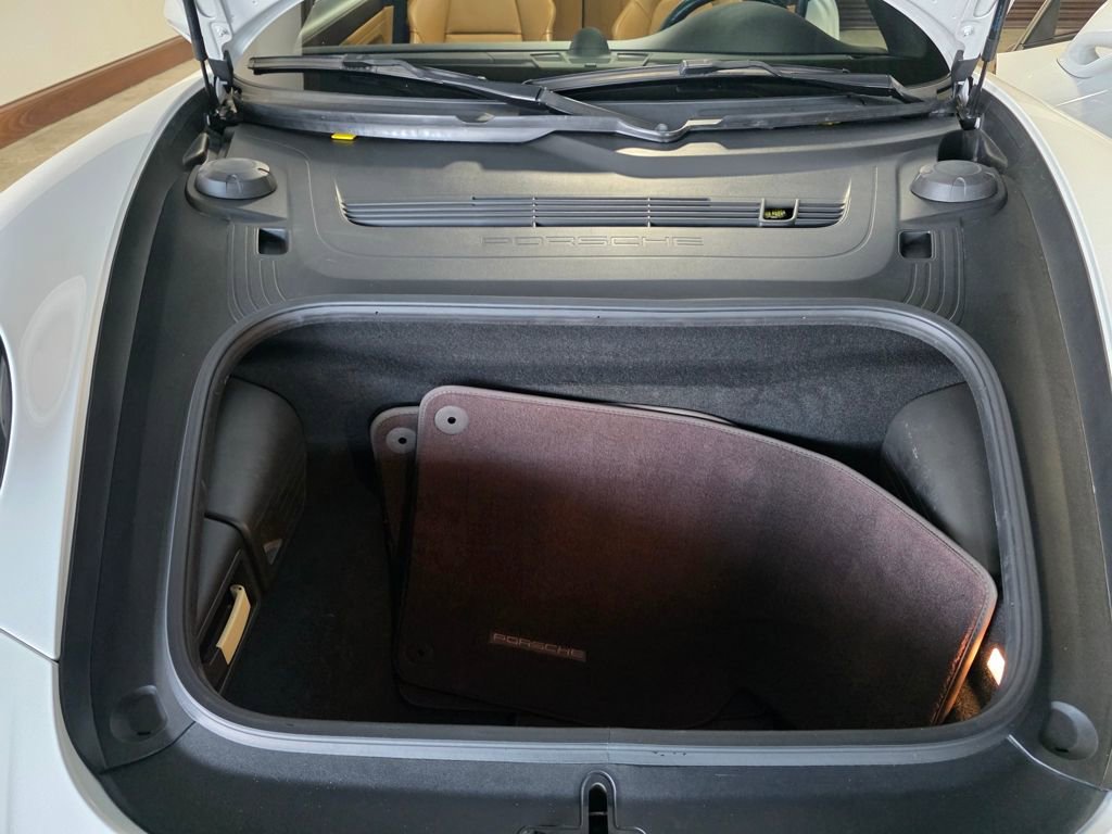 Used 2019 Porsche 911 Turbo S image 21