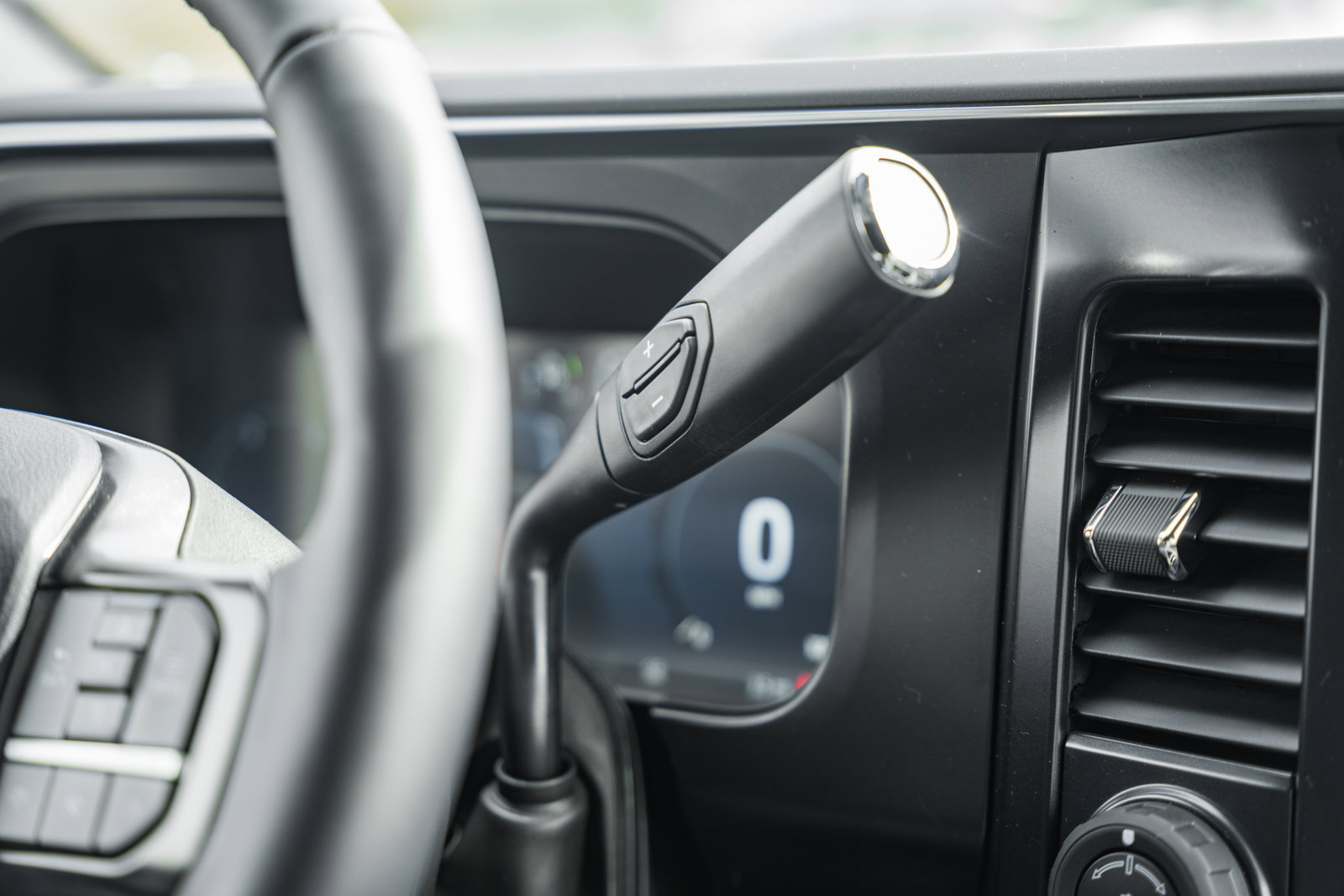 New 2026 Ford F250 Platinum w/ Tremor Off-Road Package image 36