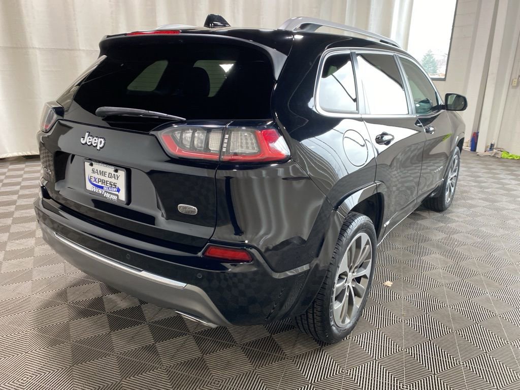 Used 2019 Jeep Cherokee Overland image 7
