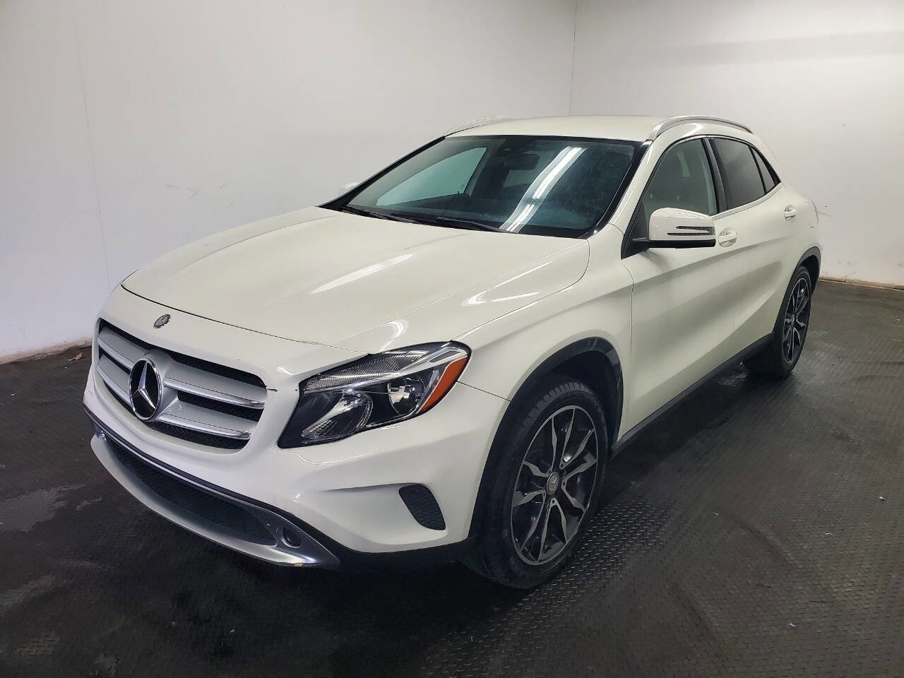 Used 2017 Mercedes-Benz GLA 250 image 1