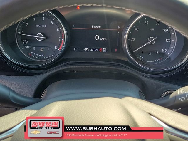 Used 2022 Buick Encore GX Essence w/ Experience Buick Package image 25