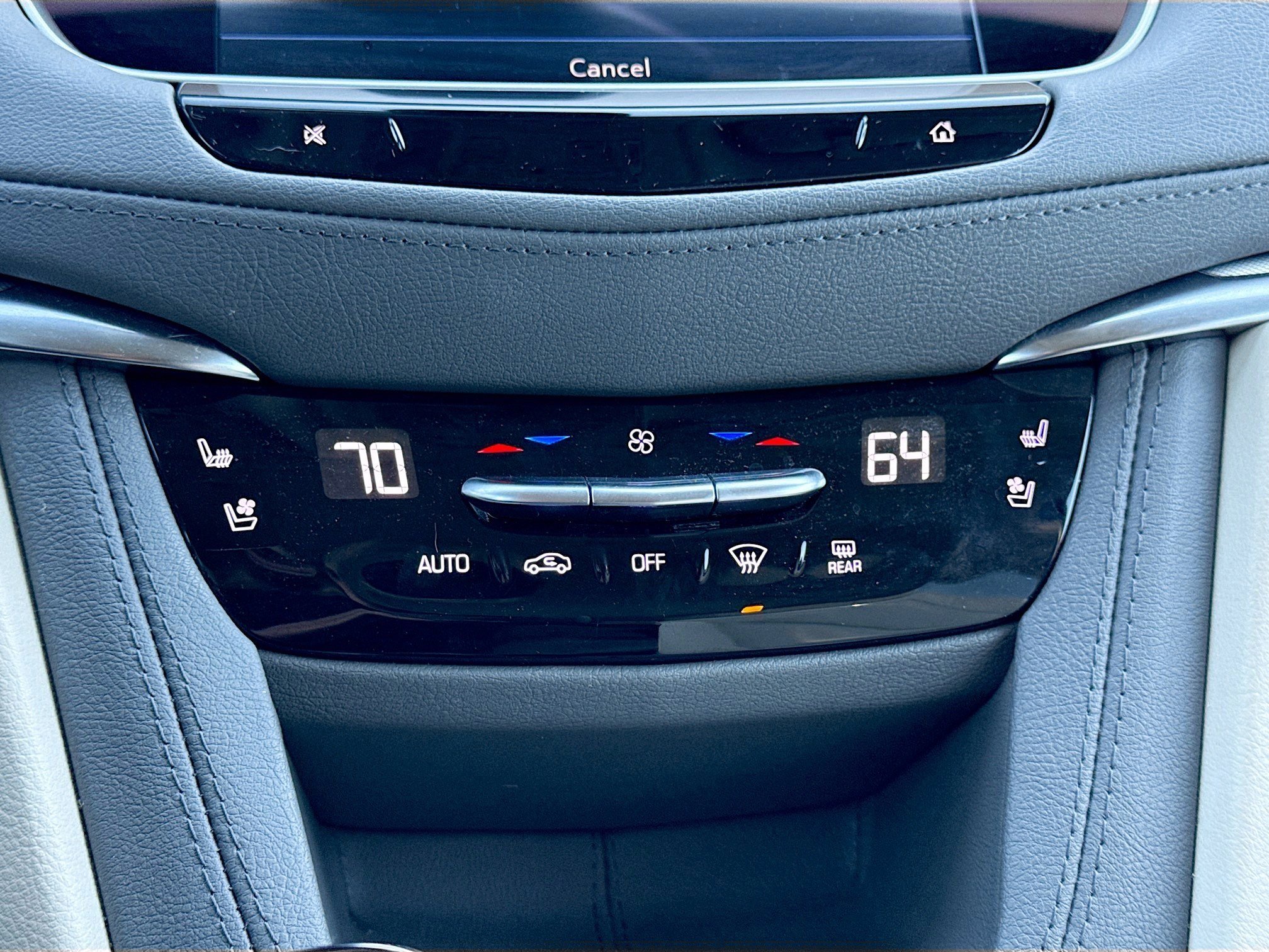 Used 2022 Cadillac XT5 Premium Luxury FWD image 33