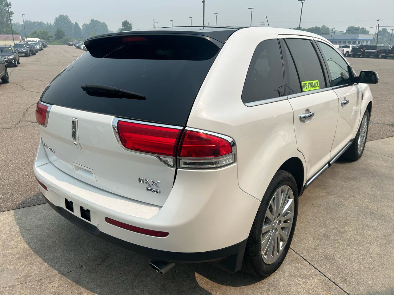 Used 2014 Lincoln MKX AWD w/ Equipment Group 101A image 5