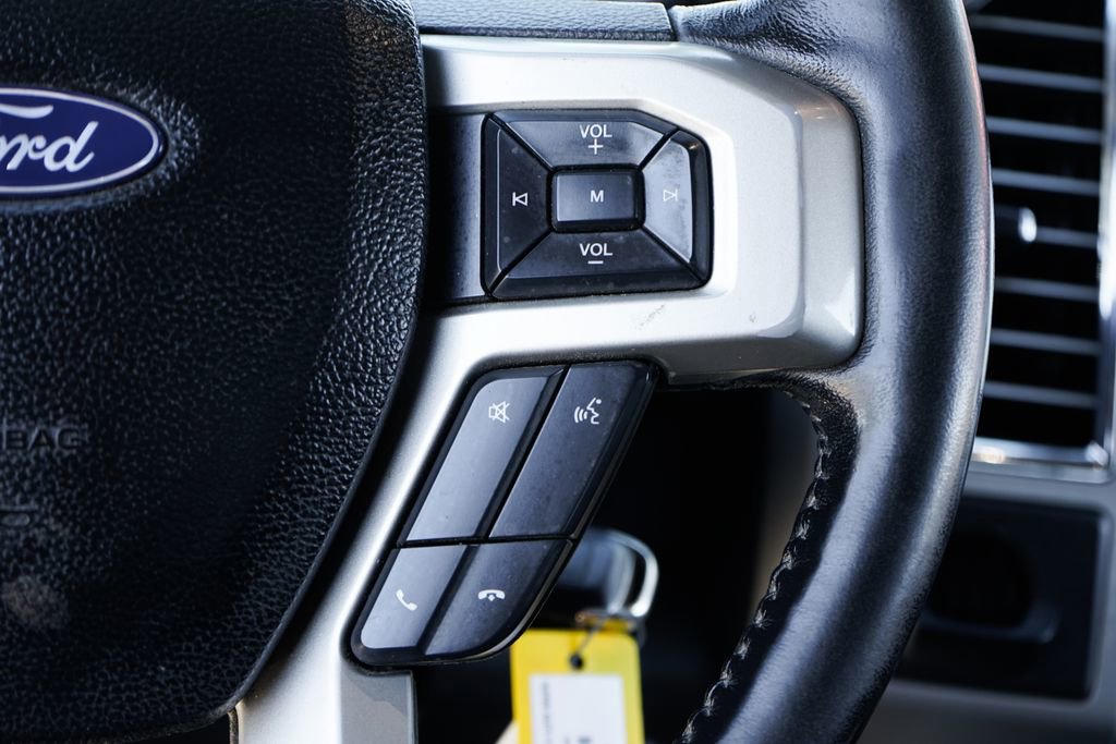 Used 2017 Ford F350 Lariat image 23