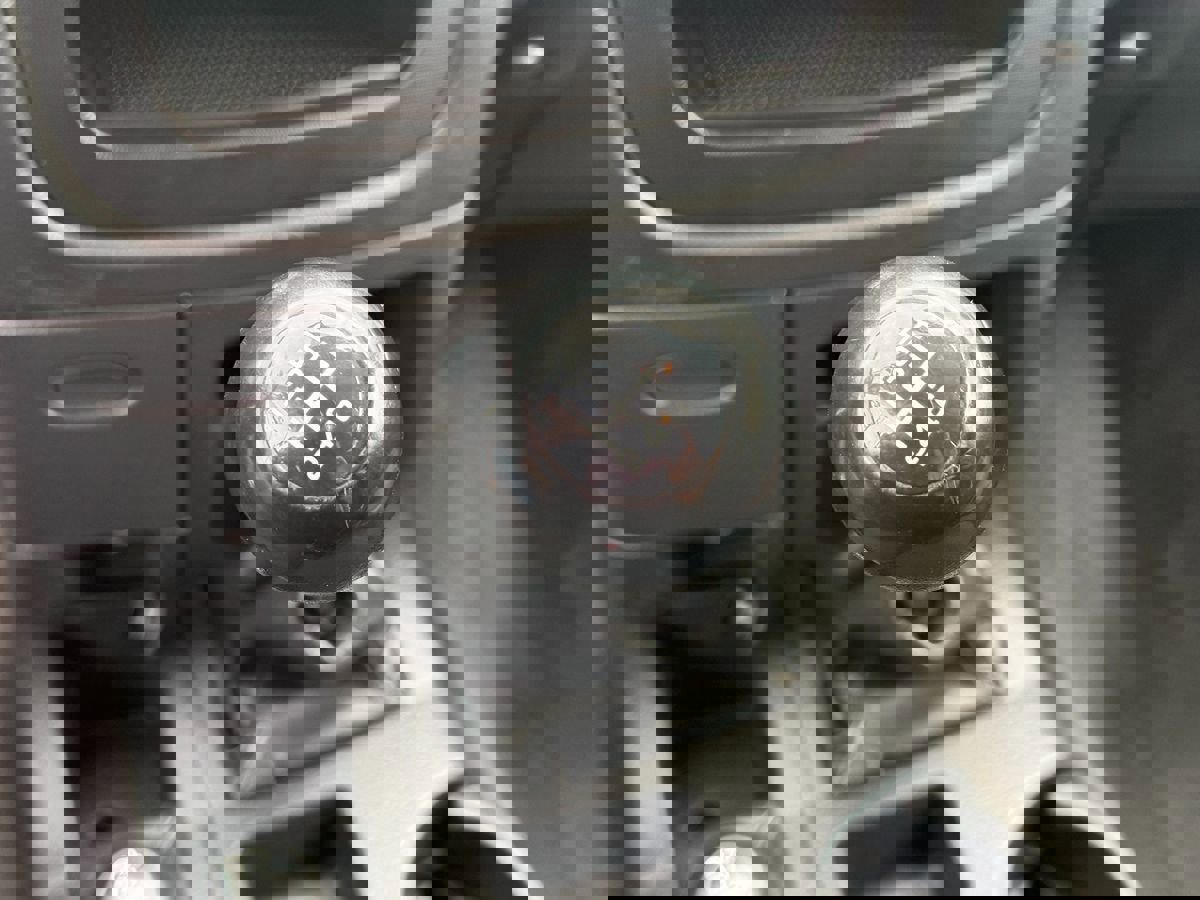 Used 2003 Dodge Ram 3500 Truck SLT image 13