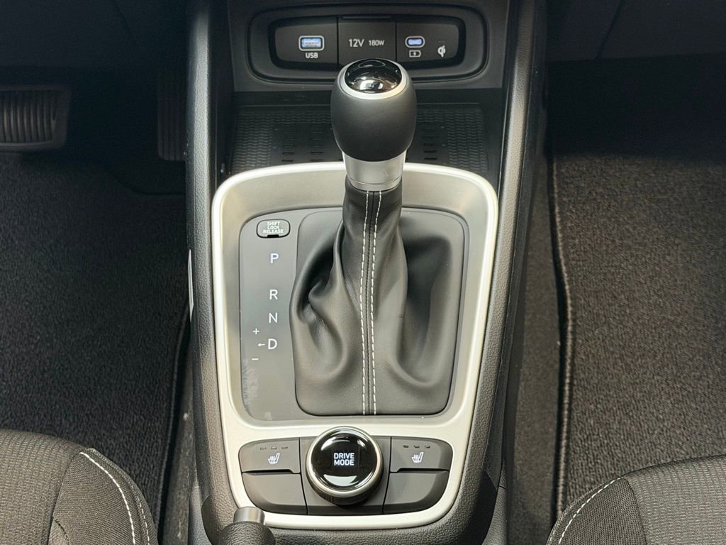 New 2026 Hyundai Venue SEL image 16