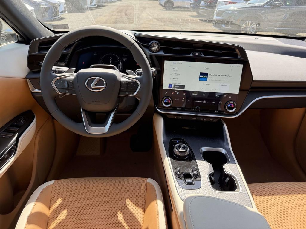 New 2026 Lexus RZ 450e Premium AWD/4WD image 8
