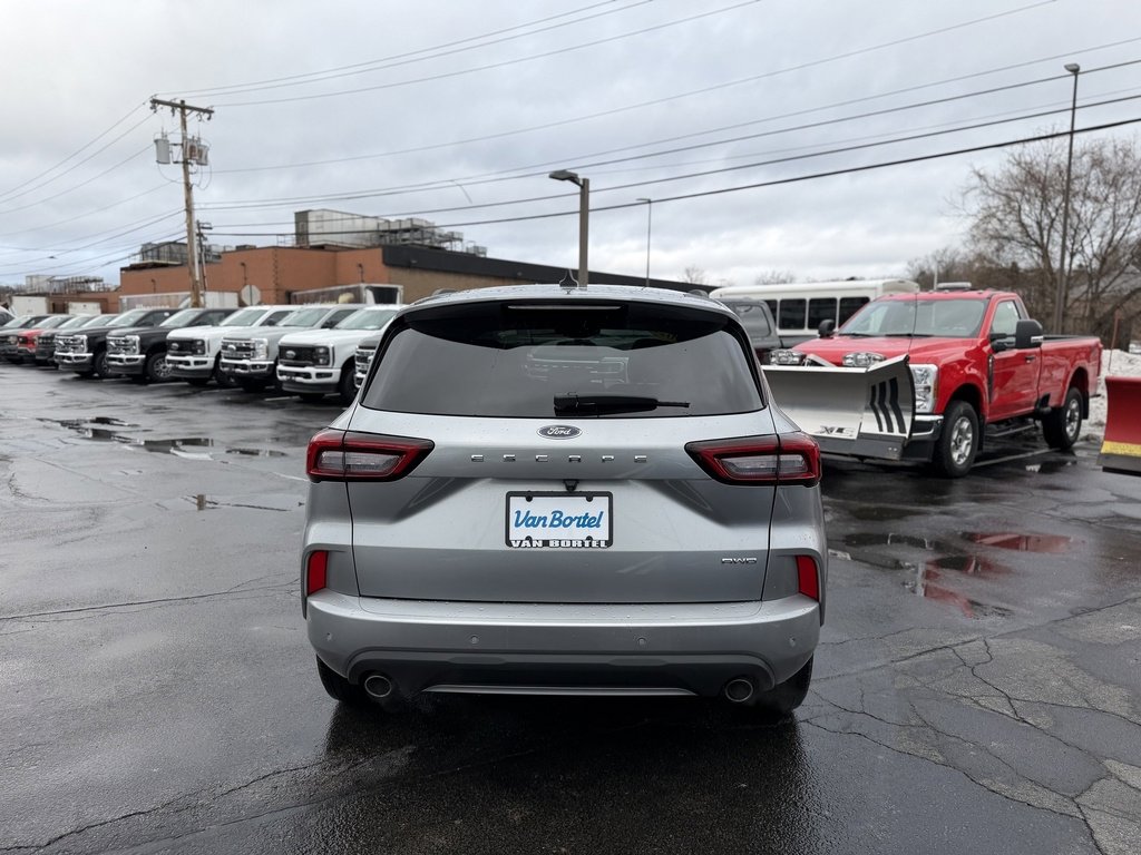 Certified 2023 Ford Escape ST-Line w/ Tech Pack #1 image 5