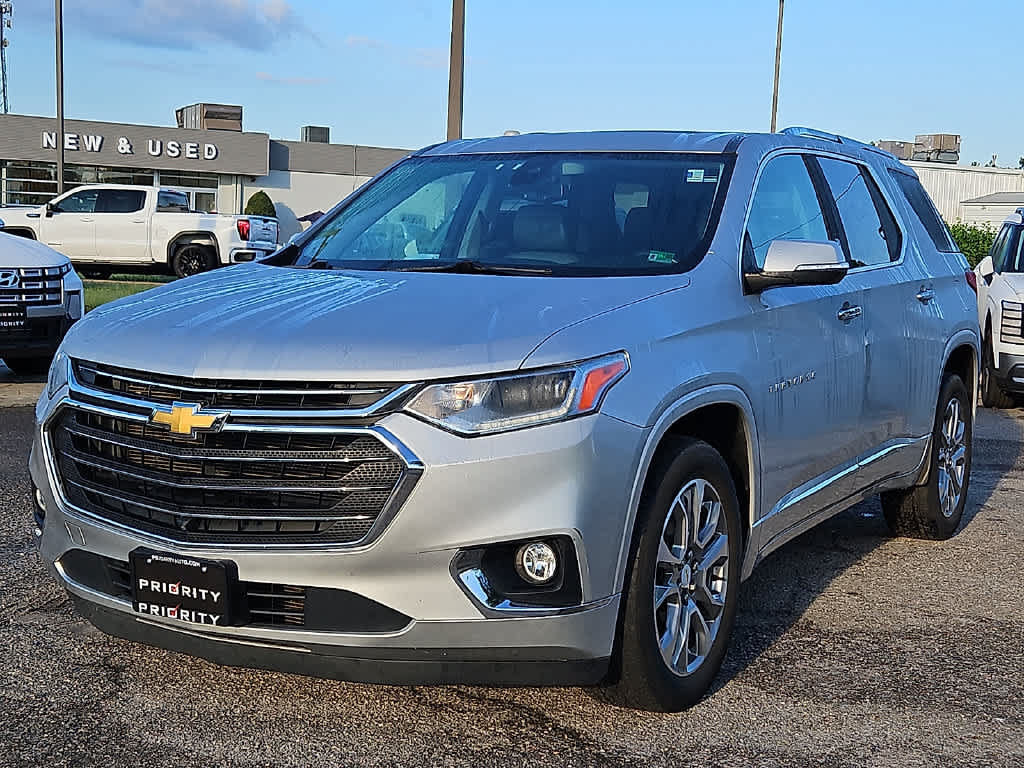 Used 2021 Chevrolet Traverse Premier