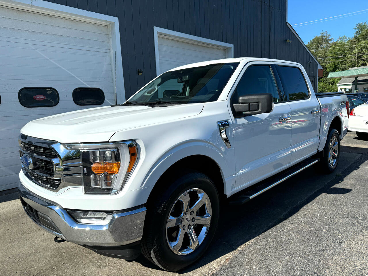 Used 2022 Ford F150 XLT w/ Equipment Group 302A High image 1
