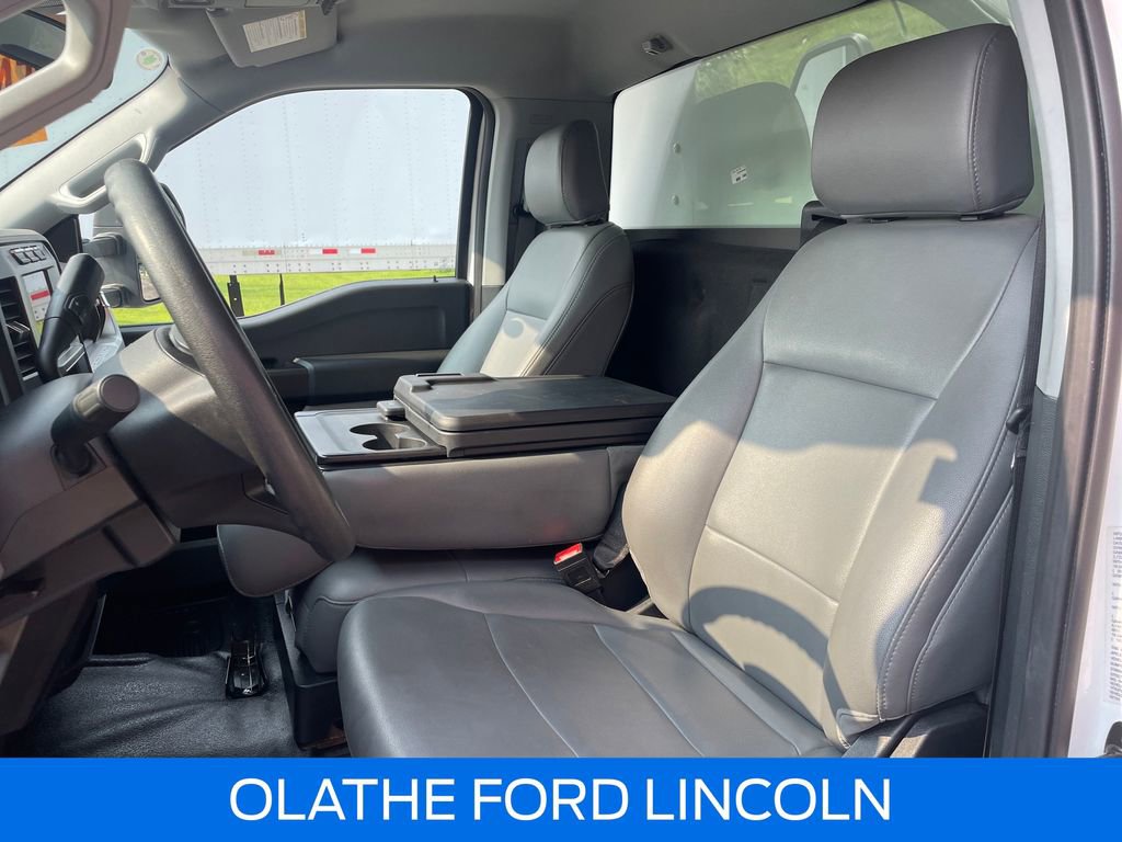 Used 2024 Ford F550 2WD Regular Cab Super Duty w/ XL Chrome Package image 15