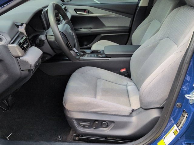 Certified 2025 Toyota Camry LE w/ Convenience Package FWD image 8