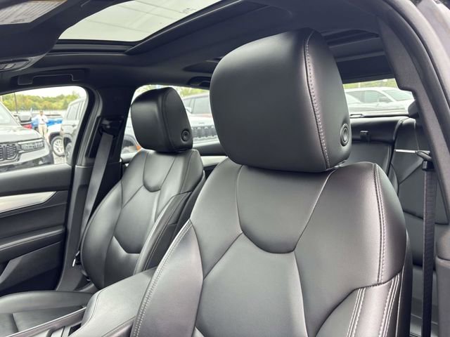 Used 2021 Cadillac CT5 Luxury w/ Sun And Sound Package image 6