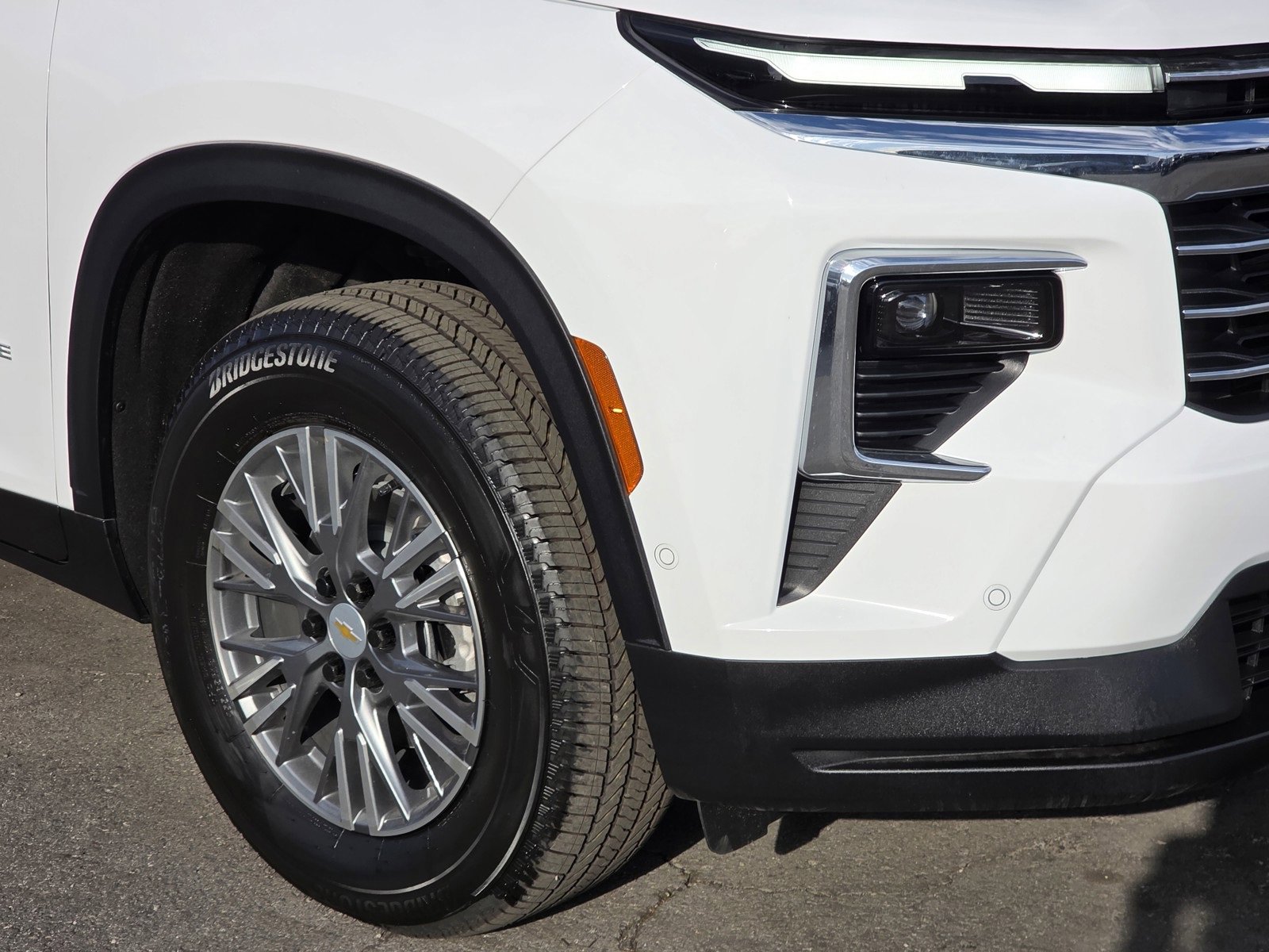 New 2025 Chevrolet Traverse LT w/ Enhanced Driving Package image 10