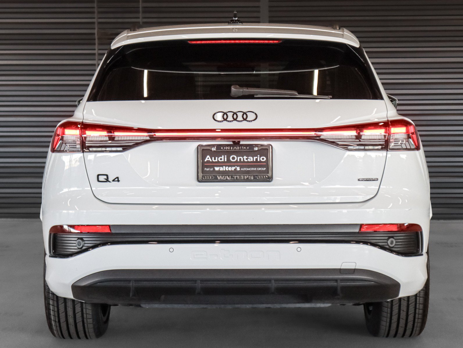 Used 2024 Audi Q4 e-tron Prestige w/ Black Optic Package AWD/4WD image 12