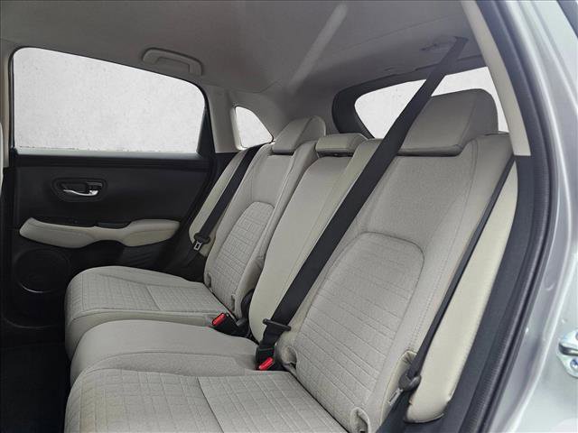 Used 2025 Honda HR-V LX image 16
