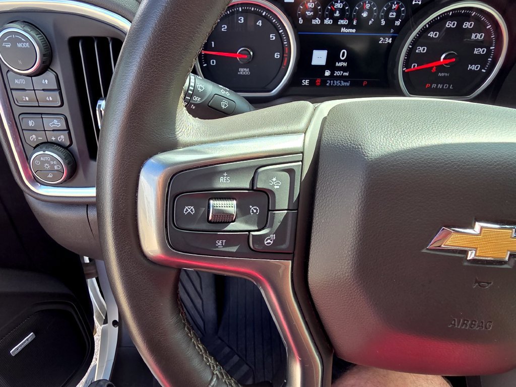 Certified 2021 Chevrolet Silverado 3500 LTZ w/ LTZ Premium Package AWD/4WD image 31
