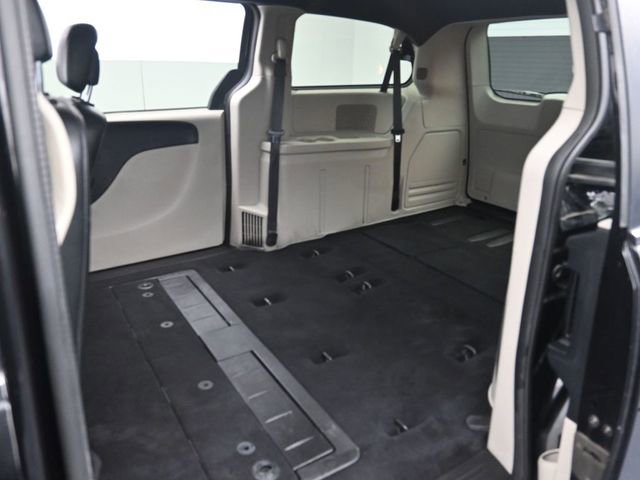 Used 2019 Dodge Grand Caravan SXT image 26