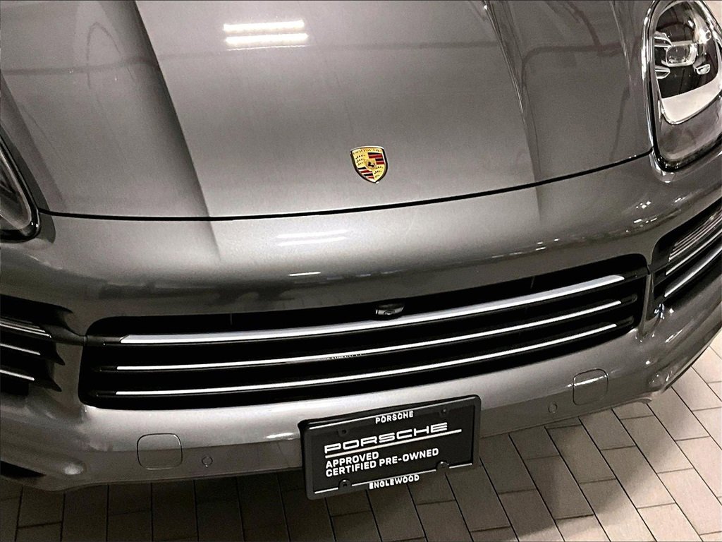 Certified 2022 Porsche Cayenne E-Hybrid image 32