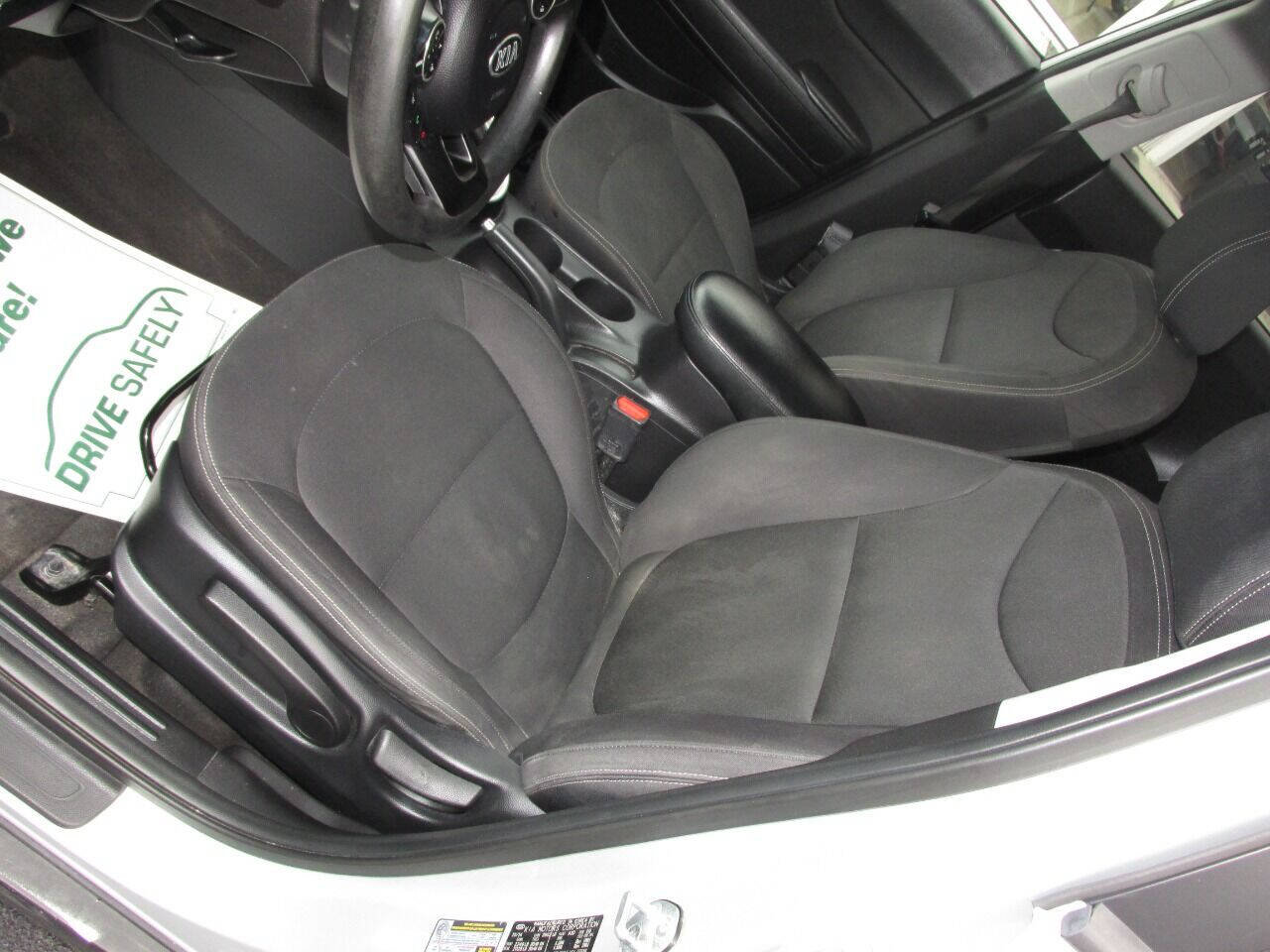 Used 2015 Kia Soul FWD image 12
