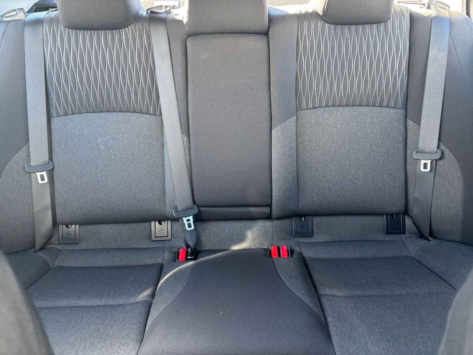 Used 2025 Toyota Camry LE image 34