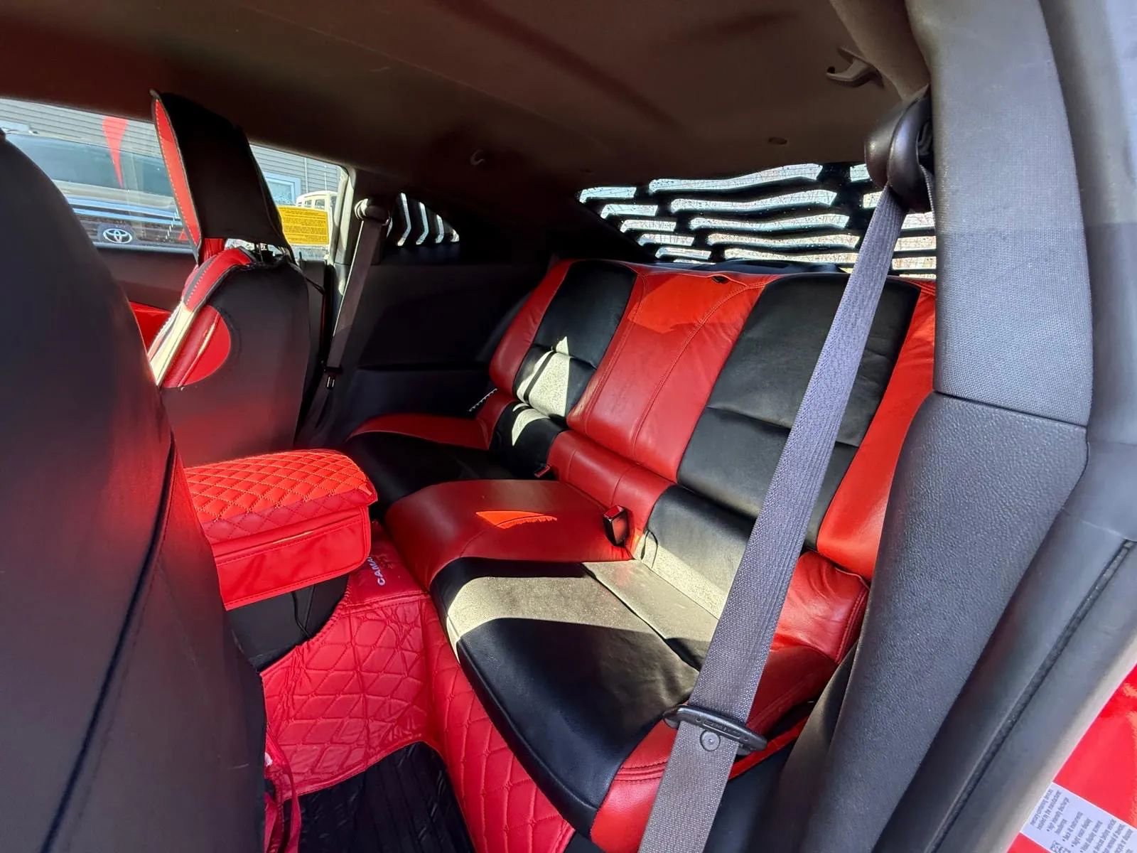 Used 2010 Chevrolet Camaro SS w/ RS Package image 12