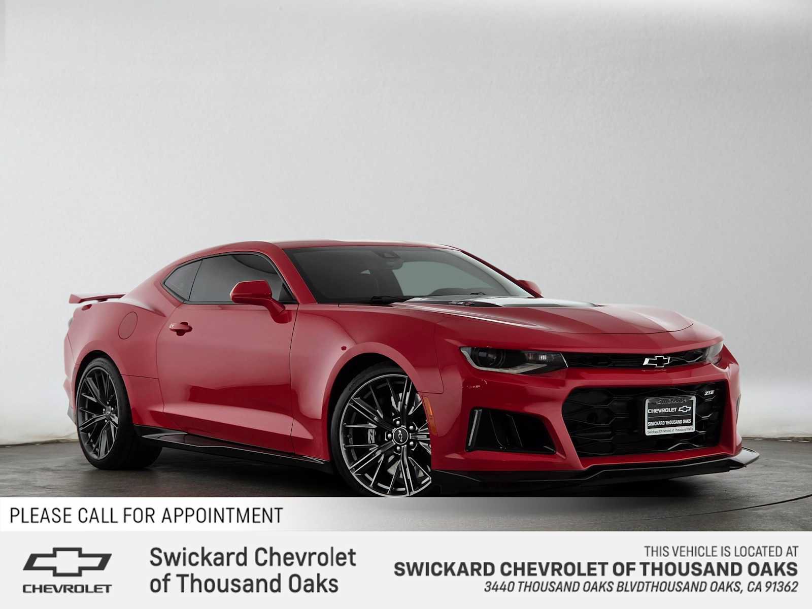 Used 2022 Chevrolet Camaro ZL1 RWD image 1