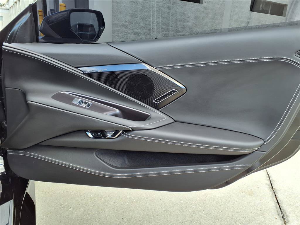 Used 2023 Chevrolet Corvette Stingray Premium Cpe w/ Z51 Performance Package RWD image 11