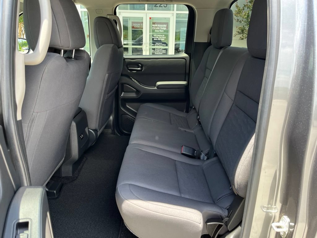 Used 2024 Nissan Frontier S AWD/4WD image 13