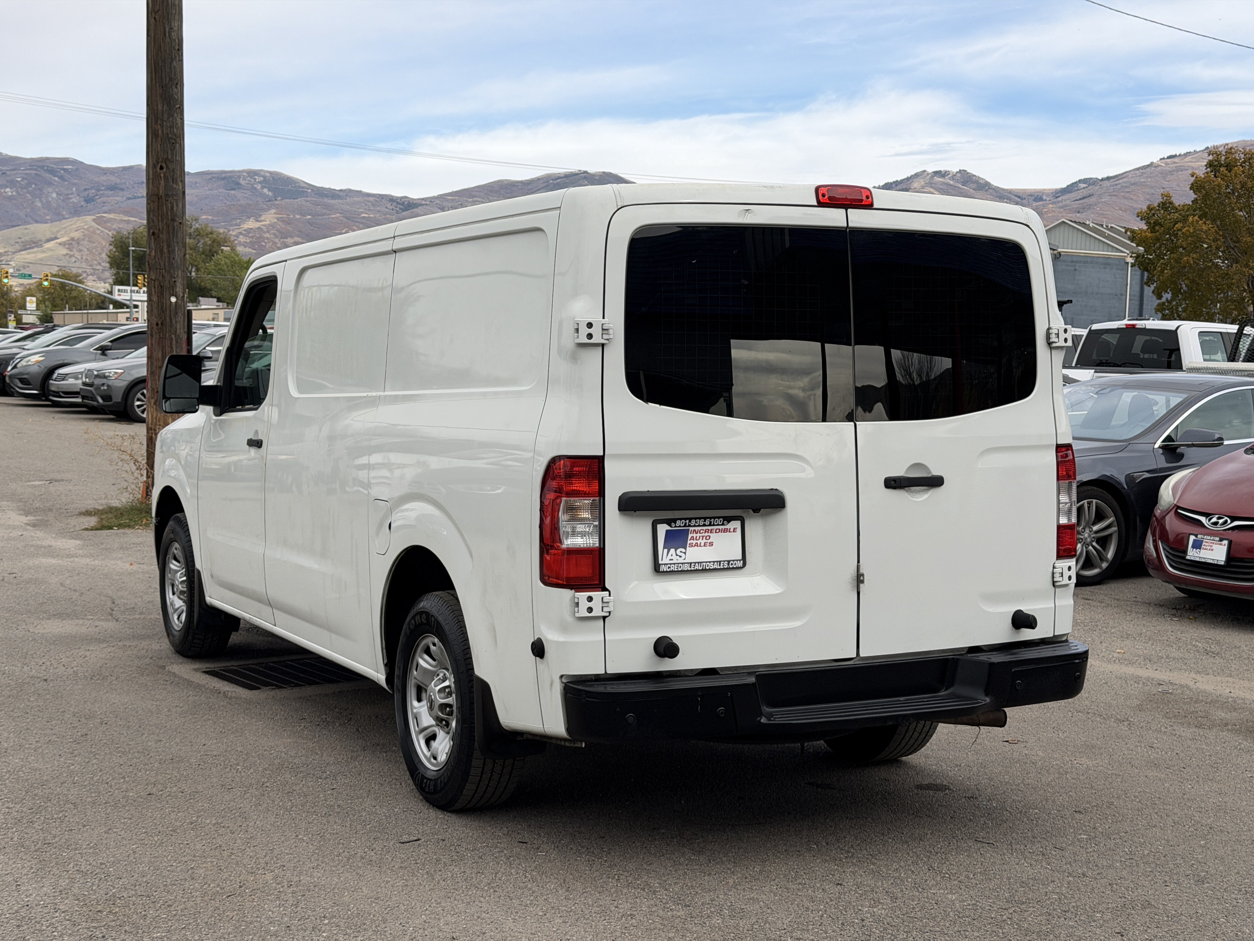 Used 2016 Nissan NV 1500 SV w/ Technology Package RWD image 4