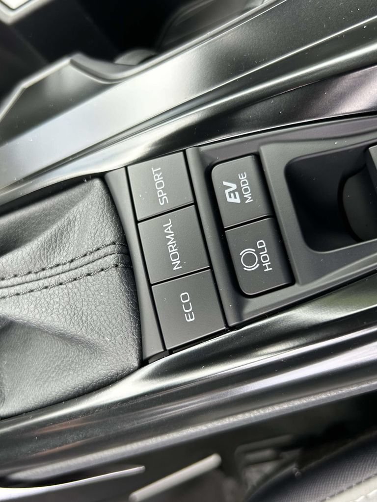 New 2026 Toyota Camry SE FWD image 21