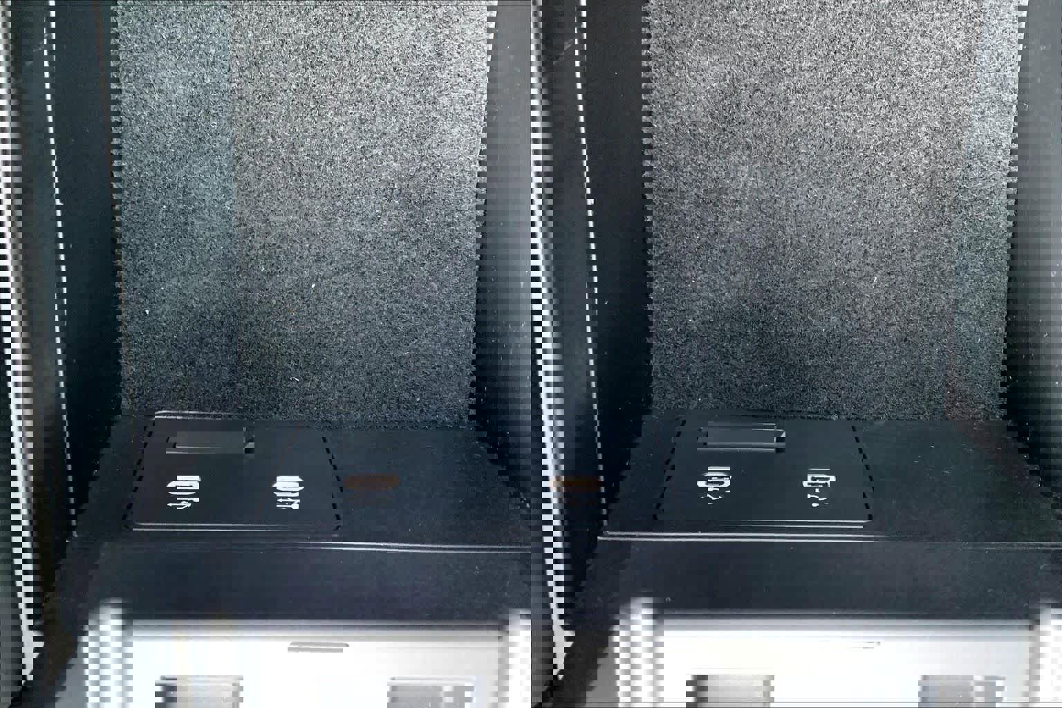 Certified 2024 MAZDA CX-90 Plug-In Hybrid w/ Premium Pkg image 36