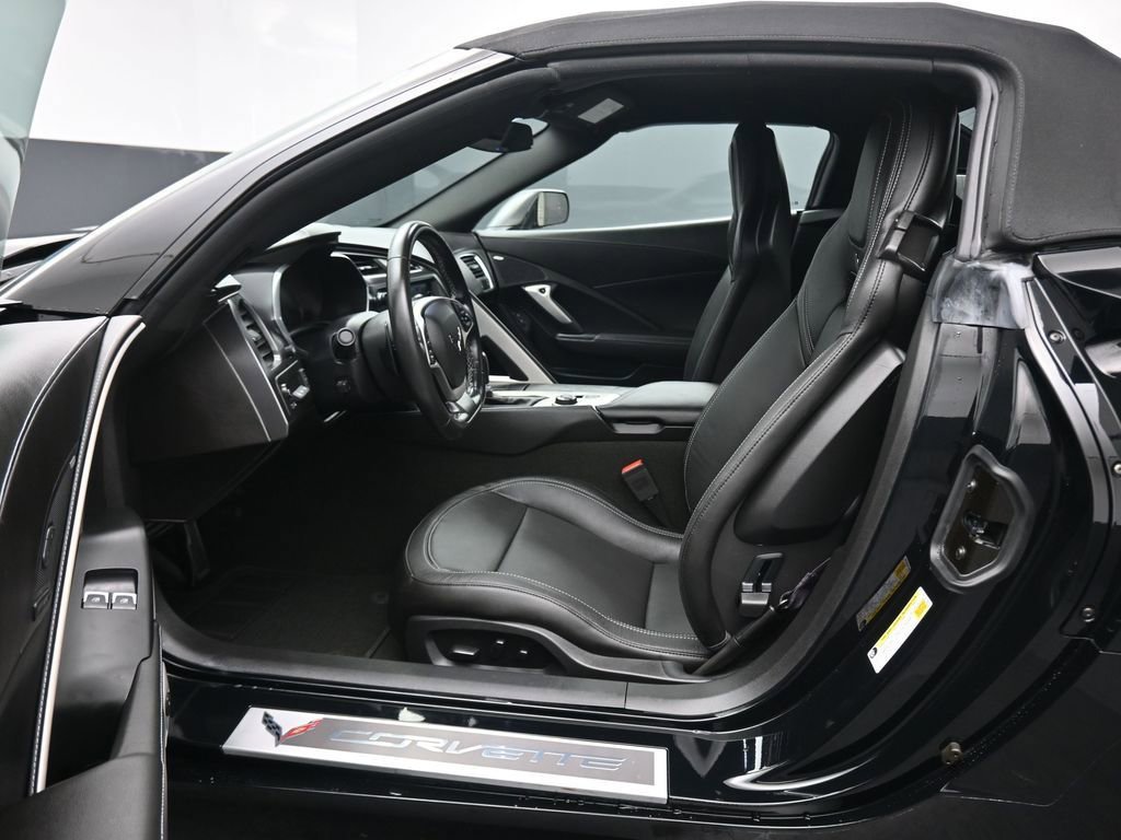 Used 2017 Chevrolet Corvette Stingray Convertible image 12