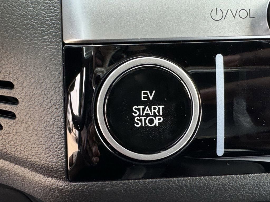 New 2025 Hyundai Ioniq 6 SE image 22