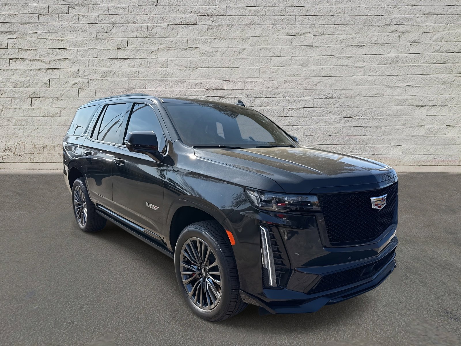 Used 2024 Cadillac Escalade V image 3