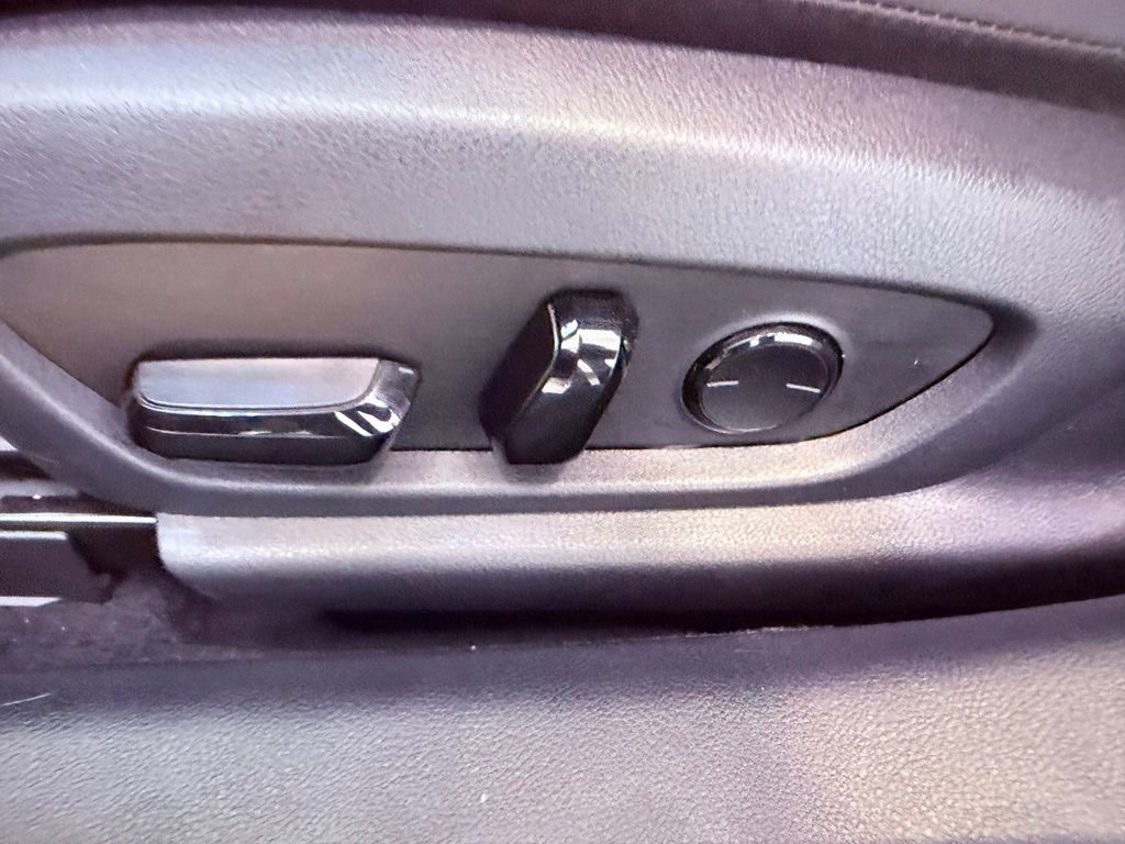 Certified 2024 Lexus ES 350 w/ Premium Package FWD image 19