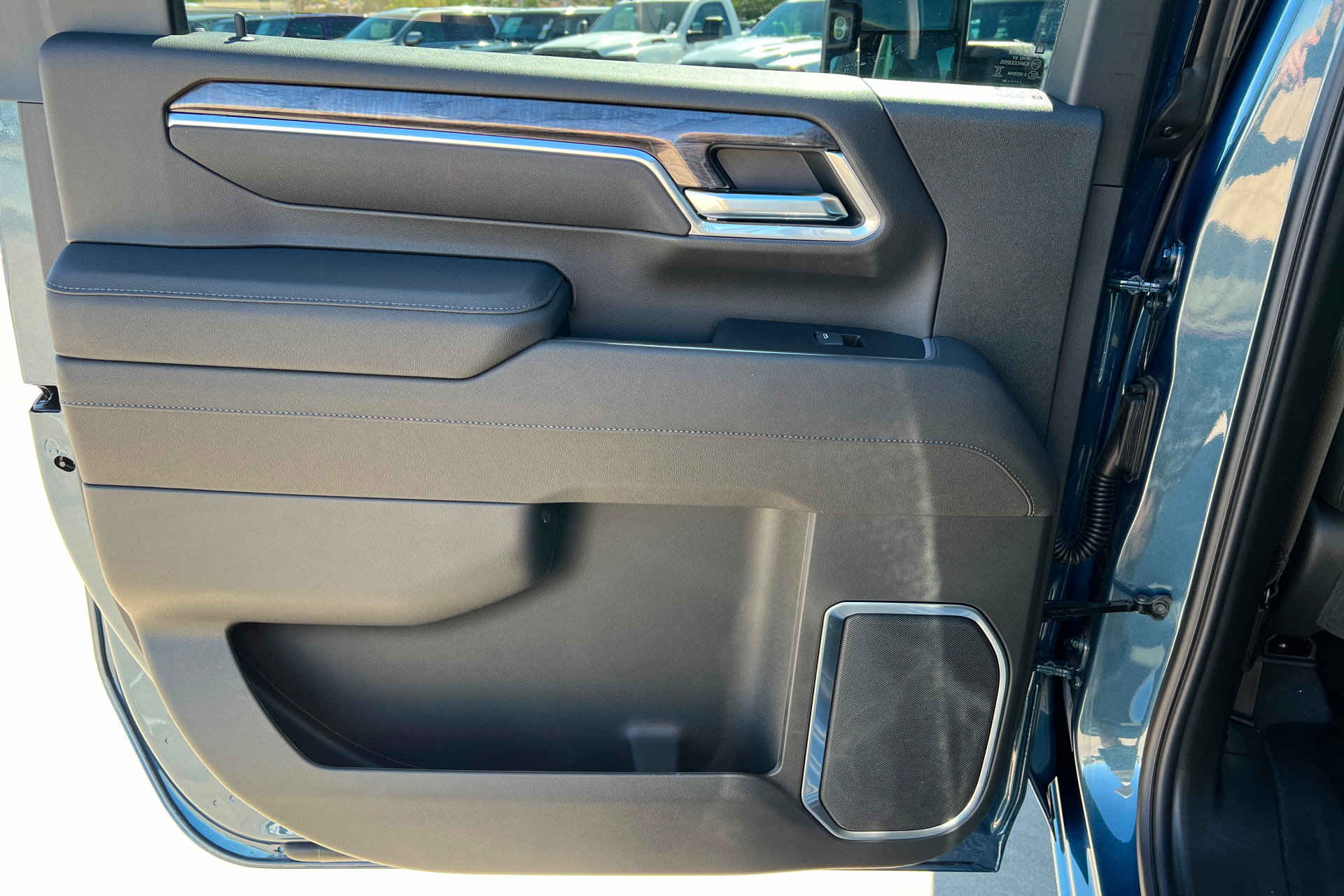 New 2026 Chevrolet Silverado 3500 LTZ w/ LTZ Plus Package AWD/4WD image 19