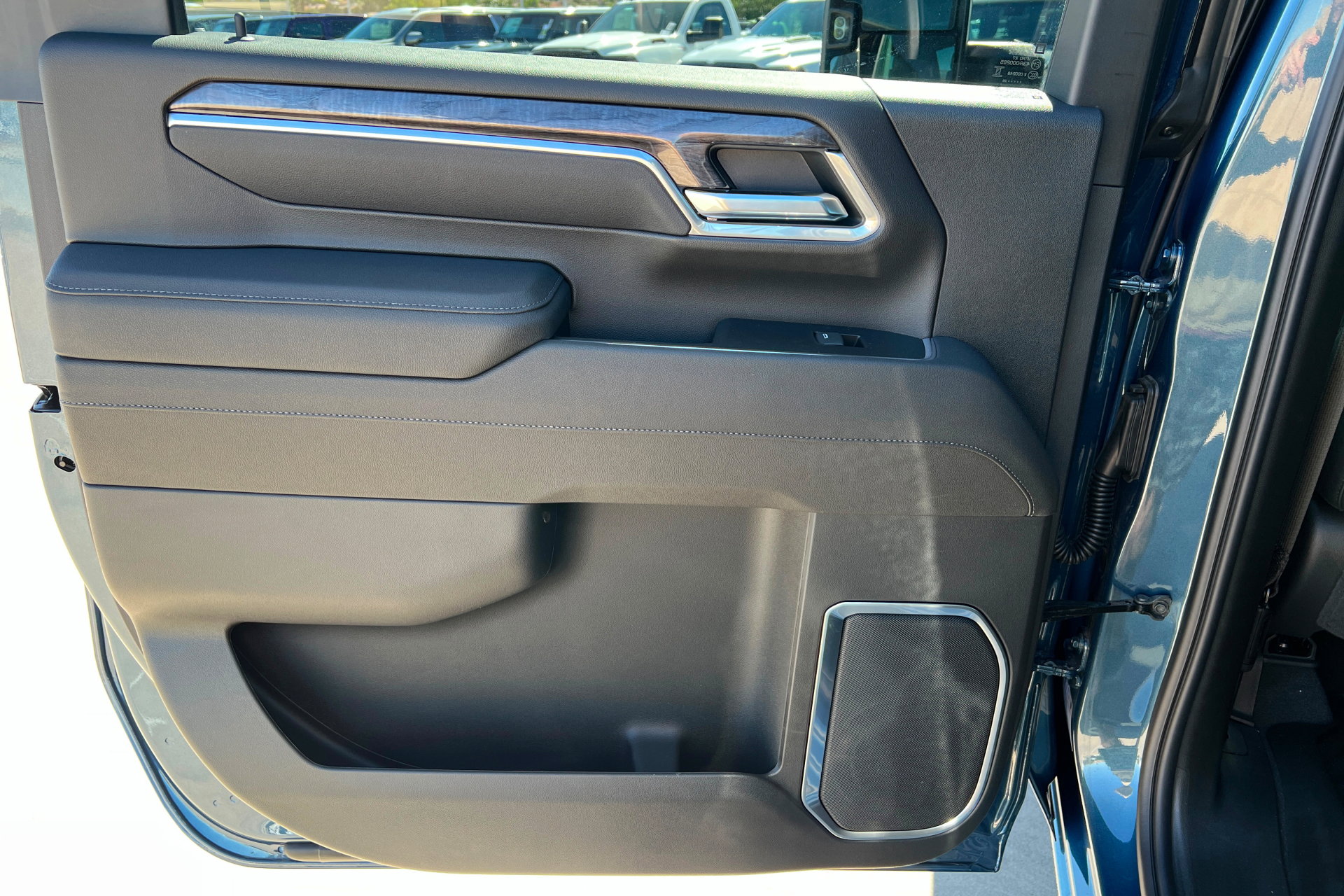 New 2026 Chevrolet Silverado 3500 LTZ w/ LTZ Plus Package AWD/4WD image 19