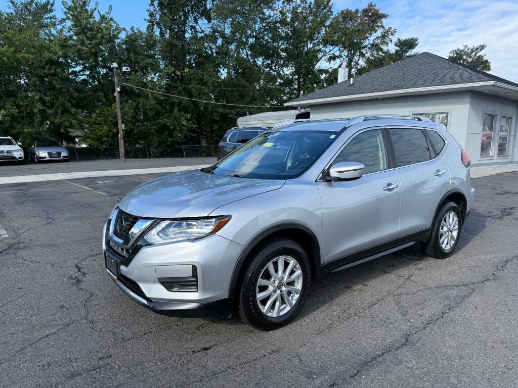 Used 2020 Nissan Rogue SV AWD/4WD image 3