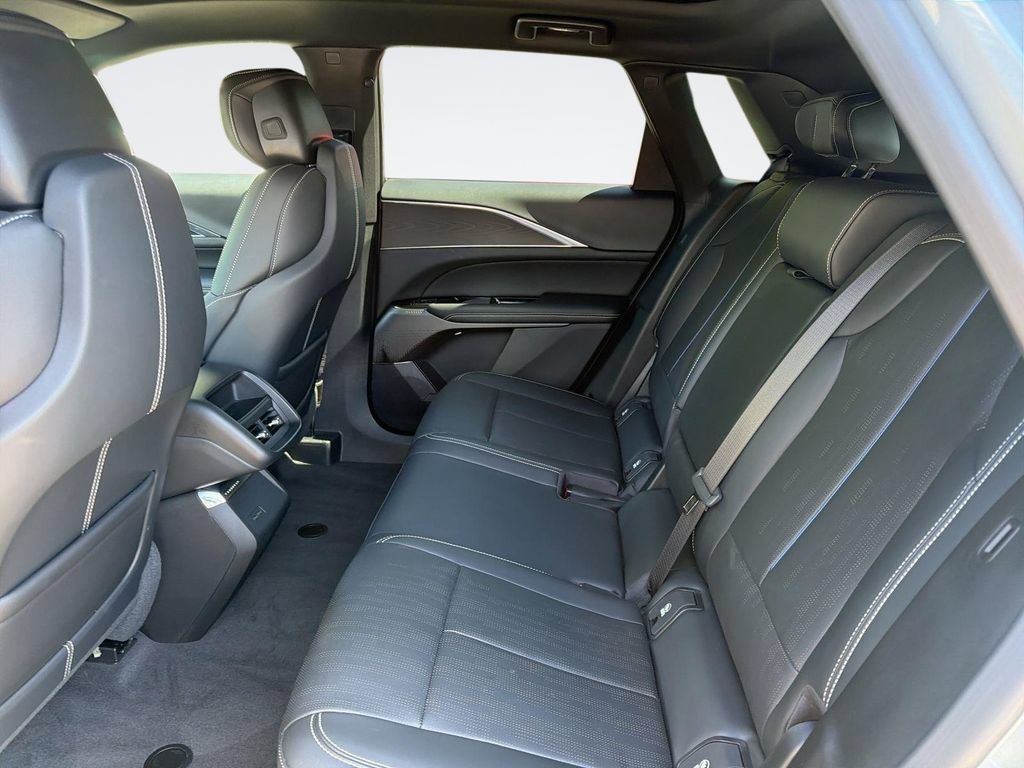Certified 2024 Cadillac Lyriq Sport RWD image 25